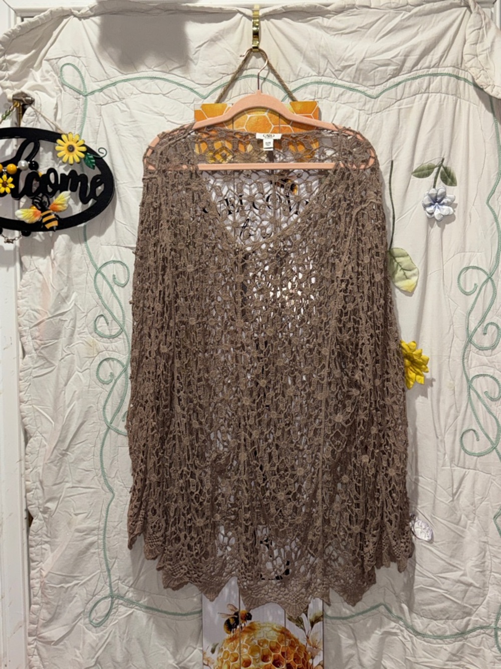 NWOT Cato Crochet Open Weave Brown/tan sweater  sz 26/28 (4x) v neck,bell sleeve